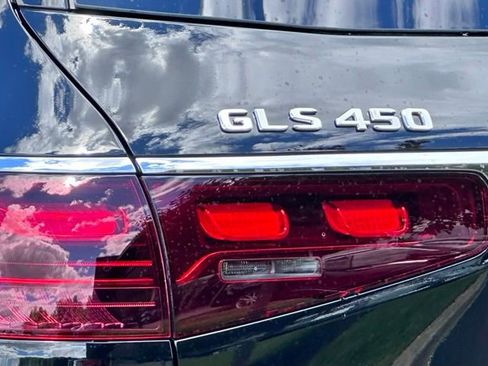New 2026 Mercedes-Benz GLS 450 4MATIC image 9