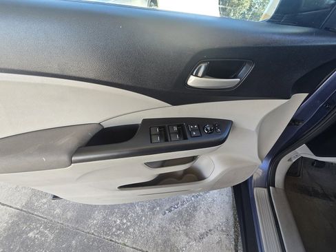 Used 2014 Honda CR-V LX image 40