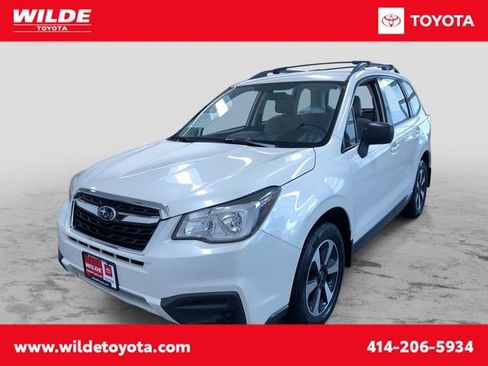 Used 2018 Subaru Forester 2.5i w/ Protection Package #1 AWD/4WD image 1