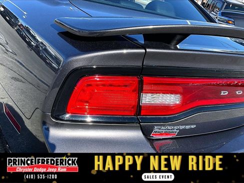 Used 2013 Dodge Charger R/T image 25