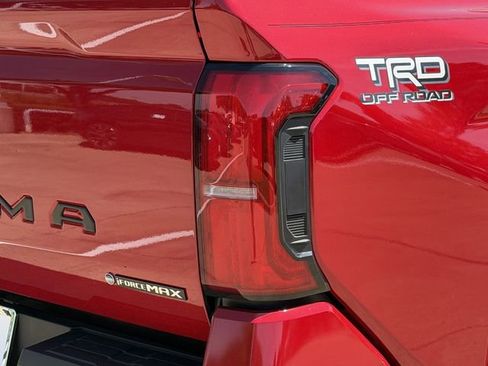 New 2026 Toyota Tacoma TRD Off-Road AWD/4WD image 7