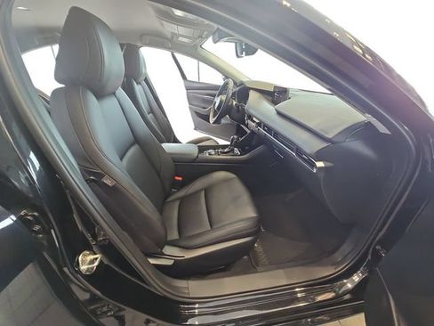 Used 2025 MAZDA MAZDA3 s FWD image 9