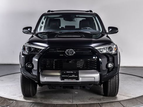 Used 2024 Toyota 4Runner TRD Off-Road Premium w/ Off Road Premium Plus Package AWD/4WD image 8