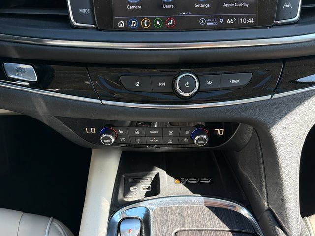 Used 2023 Buick Enclave Avenir w/ Avenir Technology Package AWD/4WD image 33