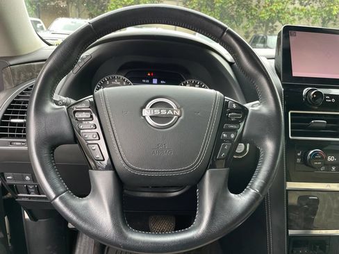 Used 2021 Nissan Armada Platinum w/ Captain's Chairs Package RWD image 16
