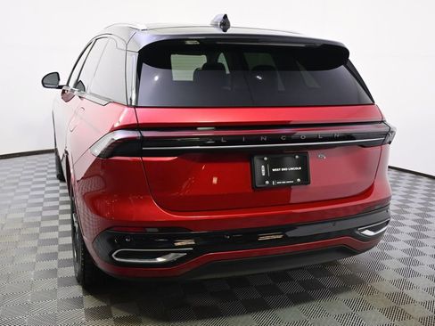 New 2026 Lincoln Nautilus Reserve image 4