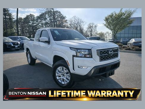 Certified 2024 Nissan Frontier SV w/ SV Convenience Package image 1