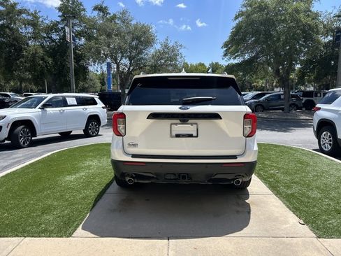 Certified 2022 Ford Explorer ST-Line w/ Class IV Trailer Tow Package RWD image 5