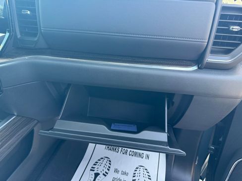 Used 2025 Chevrolet Silverado 1500 LT Trail Boss w/ LT Trail Boss Premium Package image 38