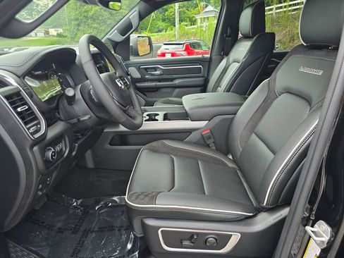 New 2026 RAM 1500 Laramie AWD/4WD image 4