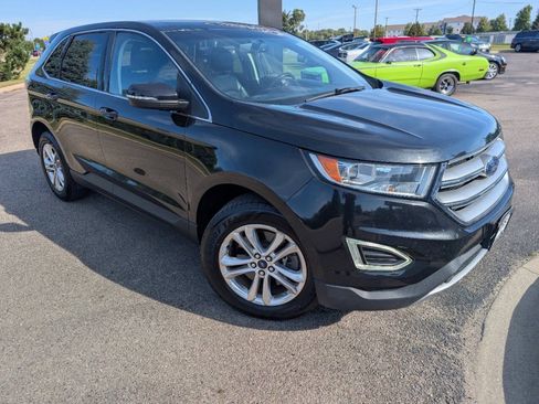 Used 2015 Ford Edge SEL w/ Equipment Group 201A AWD/4WD image 3