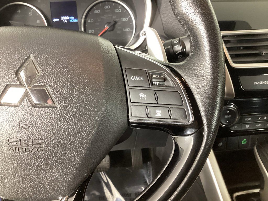 Used 2018 Mitsubishi Eclipse Cross SEL AWD/4WD image 15