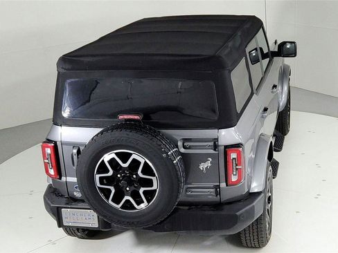 Used 2023 Ford Bronco Outer Banks image 14