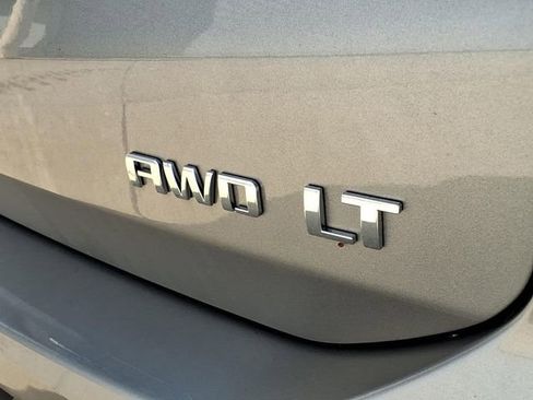 Used 2024 Chevrolet Equinox LT image 25