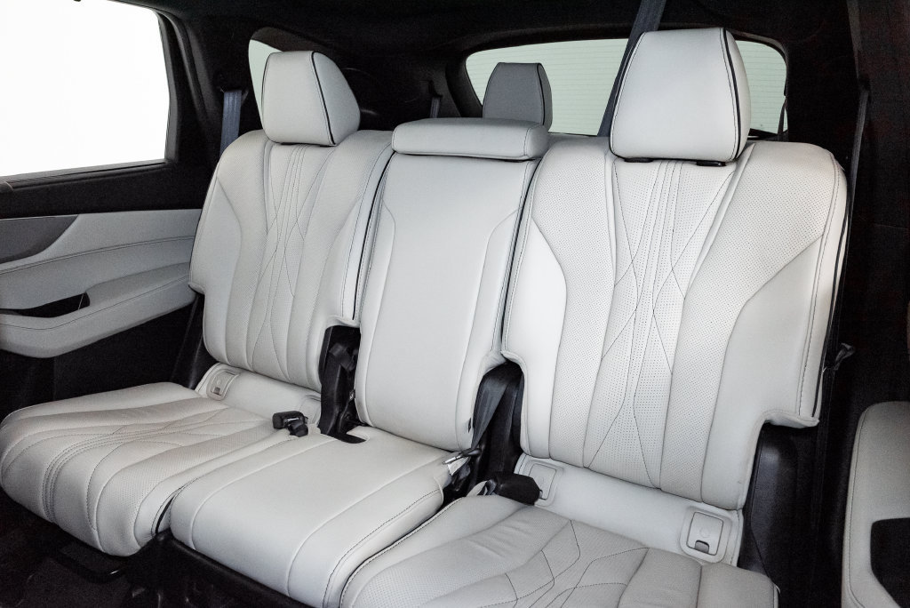 Used 2026 Acura MDX A-Spec w/ Advance Package AWD/4WD image 27
