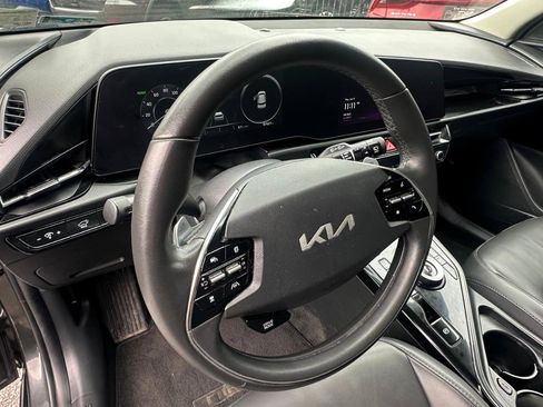 Used 2023 Kia Niro Wind FWD image 8