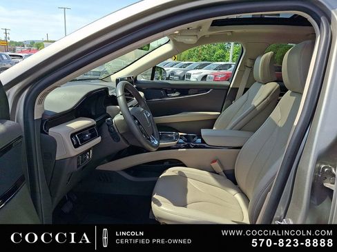 Certified 2023 Lincoln Nautilus Reserve AWD/4WD image 13