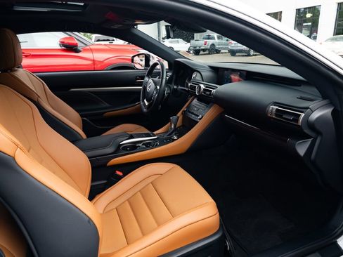 Used 2019 Lexus RC 300 w/ Premium Package RWD image 22
