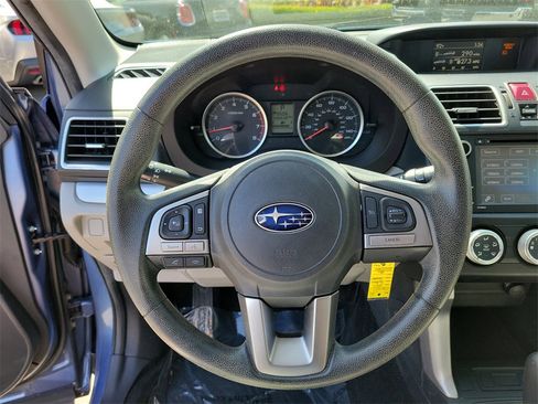 Used 2017 Subaru Forester 2.5i w/ Alloy Wheel Package image 26