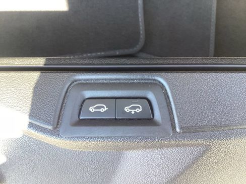 Used 2026 BMW X7 xDrive40i AWD/4WD image 13