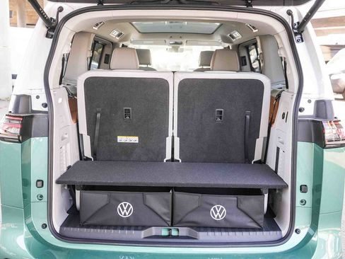 New 2025 Volkswagen ID. Buzz 1st Edition AWD/4WD image 12