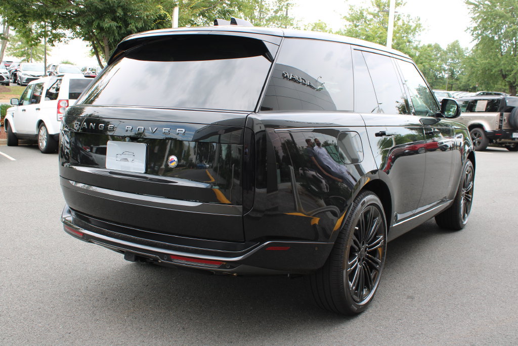 New 2026 Land Rover Range Rover SE AWD/4WD image 4
