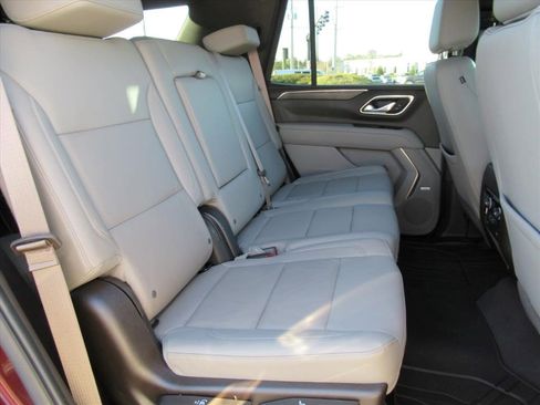 Certified 2023 Chevrolet Tahoe Z71 AWD/4WD image 25