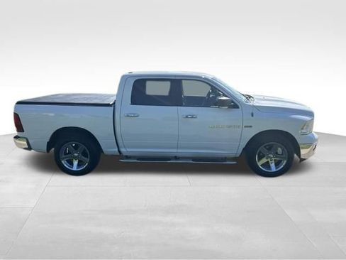 Used 2011 RAM 1500 Big Horn RWD image 2