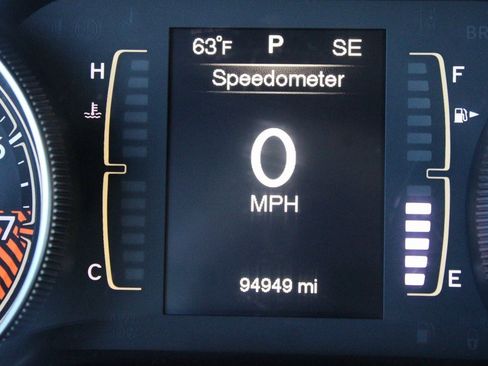 Used 2014 Jeep Cherokee Latitude image 3