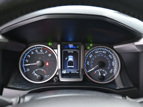 Used 2022 Toyota Tacoma SR5 image 20