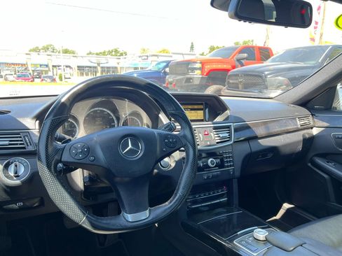 Used 2010 Mercedes-Benz E 350 Sedan image 14