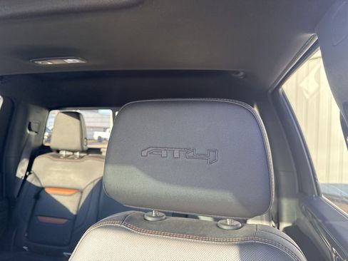 Used 2024 GMC Sierra 2500 AT4 w/ AT4 Premium Plus Package image 5
