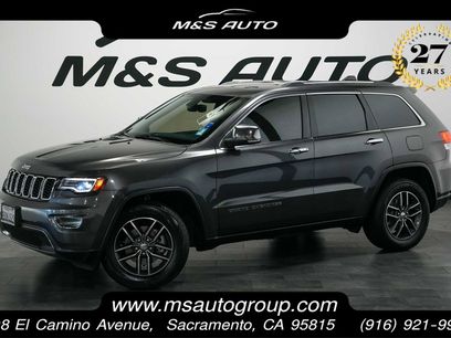 Used 2018 Jeep Grand Cherokee Limited w/ Luxury Group II