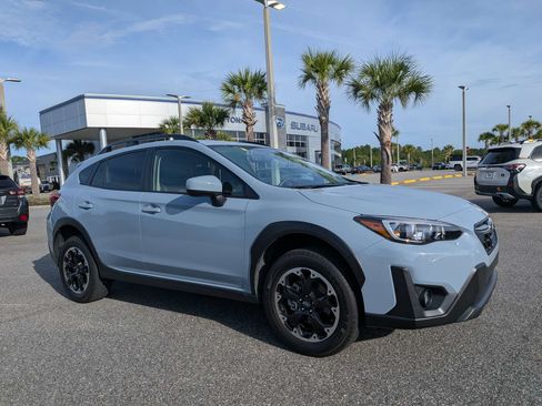Certified 2021 Subaru Crosstrek 2.0i Premium AWD/4WD image 2