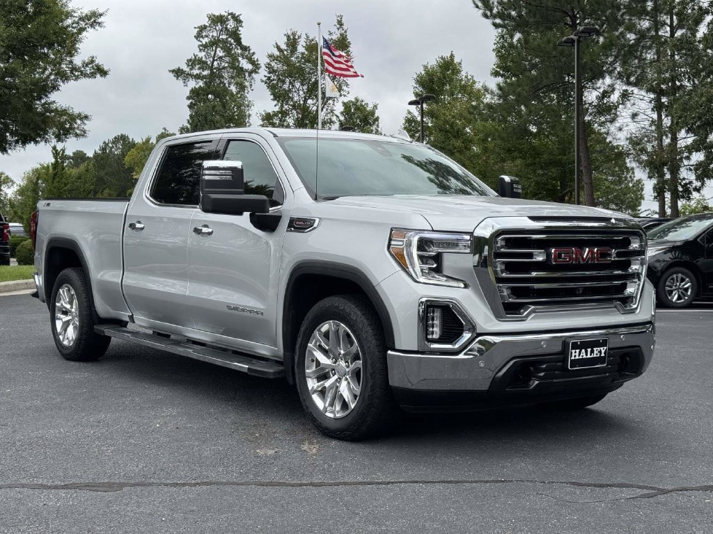 Used 2021 GMC Sierra 1500 SLT w/ Technology Package AWD/4WD image 2