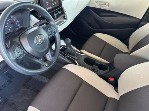Certified 2025 Toyota Corolla LE image 12