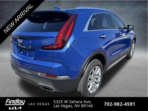 Used 2023 Cadillac XT4 Premium Luxury FWD image 5