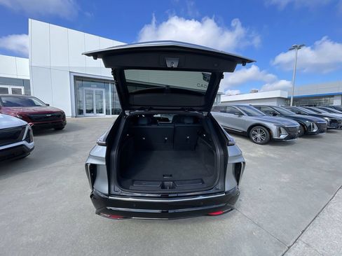Used 2024 Cadillac Lyriq Luxury w/ Nappa Leather Package RWD image 26