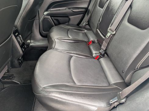 Used 2022 Jeep Compass High Altitude AWD/4WD image 7