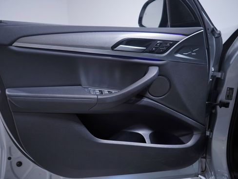 Used 2021 BMW X3 xDrive30i w/ M Sport Package image 16