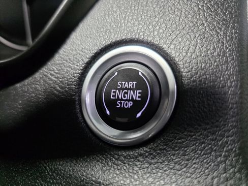Used 2019 Cadillac XT4 Sport AWD/4WD image 17