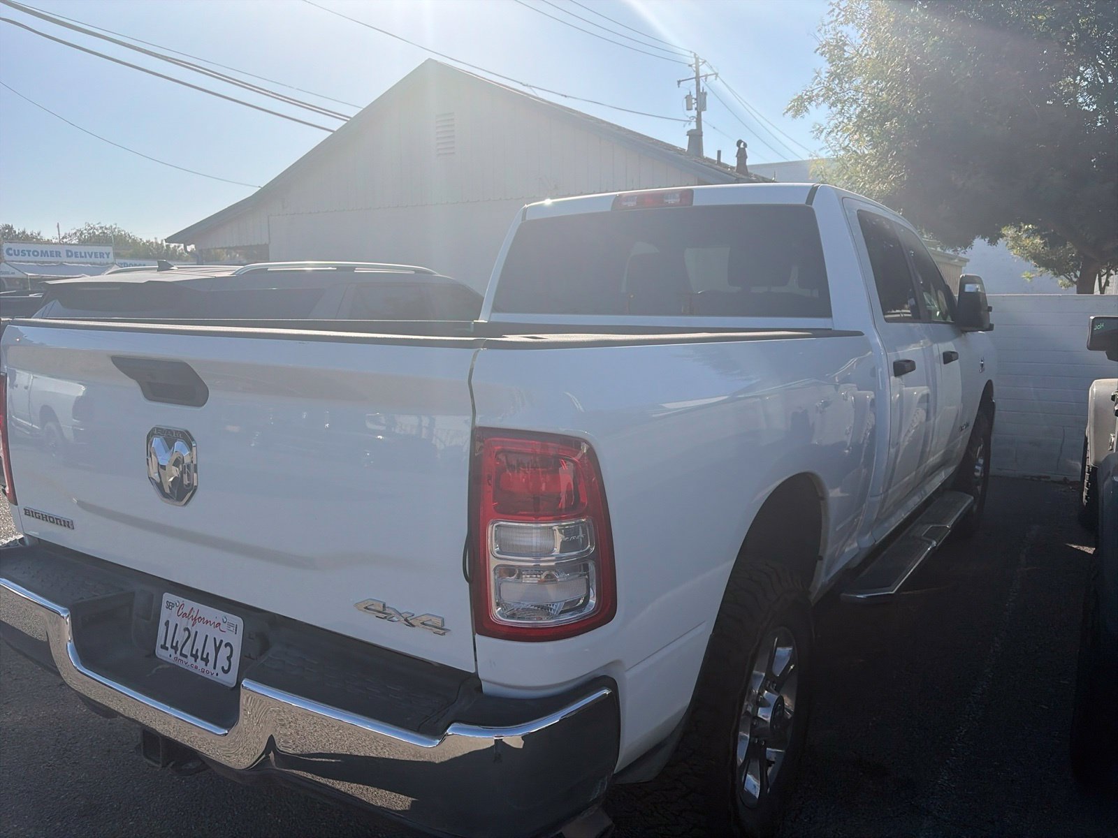 Used 2024 RAM 2500 Big Horn AWD/4WD image 3