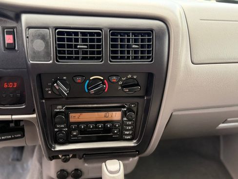 Used 2003 Toyota Tacoma PreRunner RWD image 28