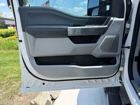 Used 2023 Ford F450 Limited w/ FX4 Off-Road Package AWD/4WD image 9