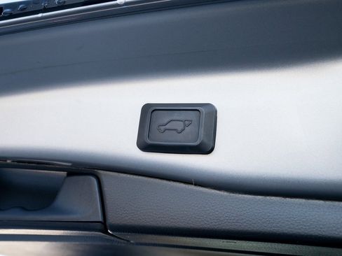 Certified 2023 Toyota RAV4 XLE Premium image 21