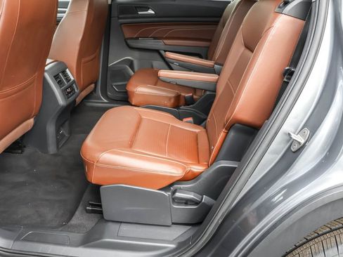 Used 2022 Volkswagen Atlas SE image 28