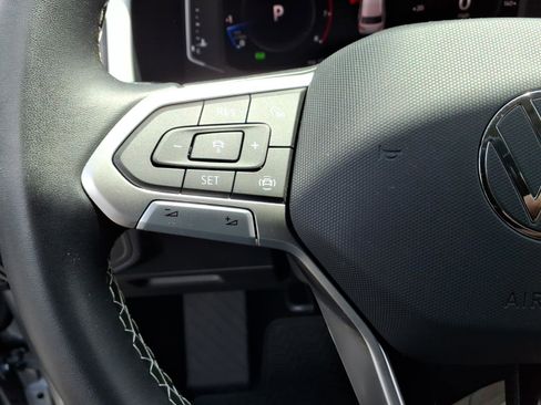 Certified 2023 Volkswagen Atlas SE AWD/4WD image 19