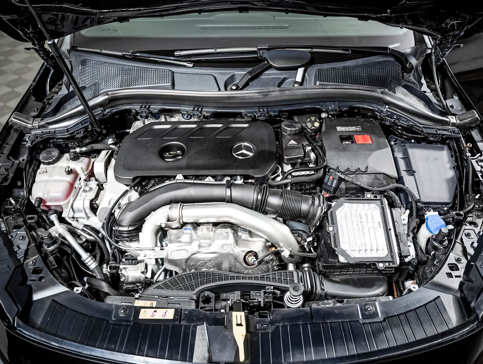 Certified 2026 Mercedes-Benz GLA 250 image 3
