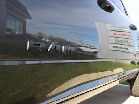 Used 2025 RAM 2500 Big Horn image 9