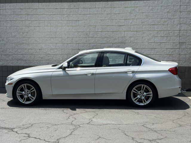 Used 2015 BMW 335i xDrive Sedan AWD/4WD image 11